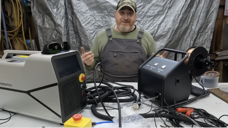 Halfass Kustoms demonstrates metal cutting with Xlaserlab X1 Pro